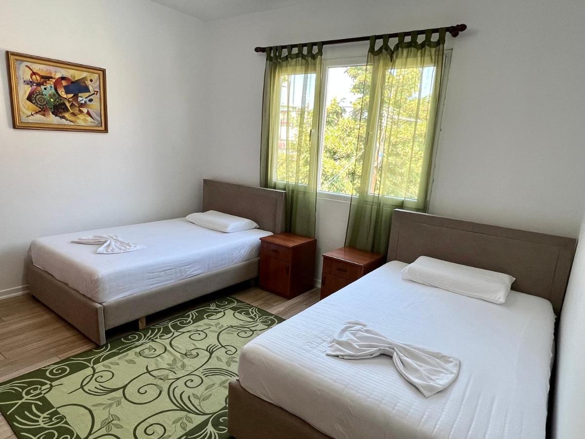 Comfort Home-Apartment Tirana Bagian luar foto